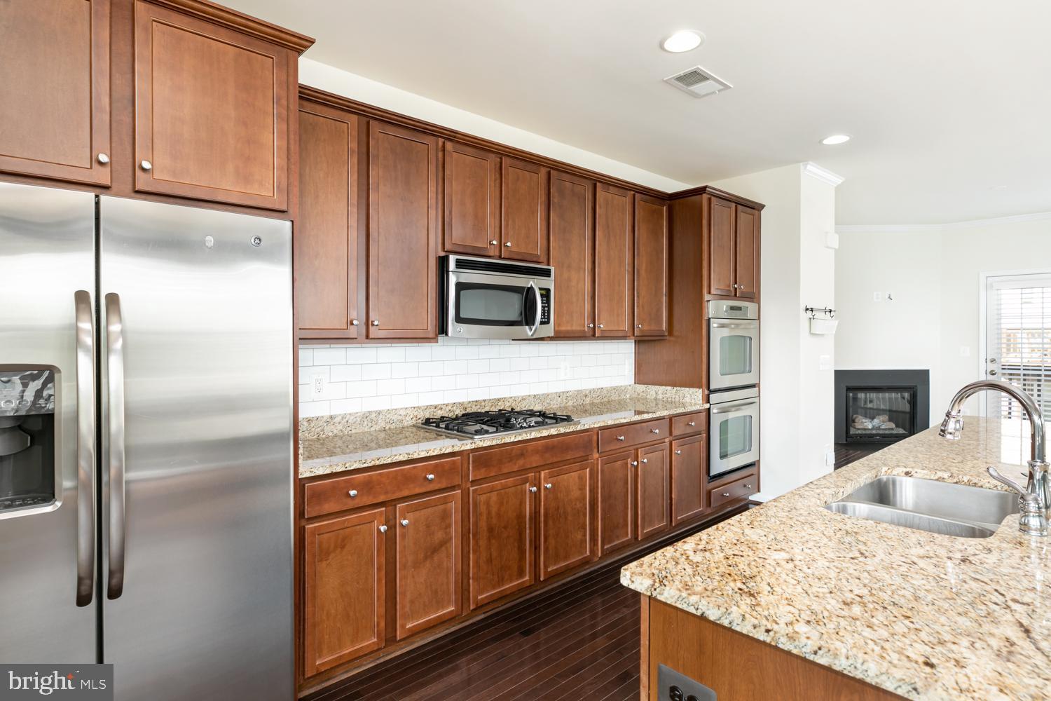 43389 Rickenbacker Square Ashburn, VA 20147 - Photo 15 of 36 Gallery Image 15