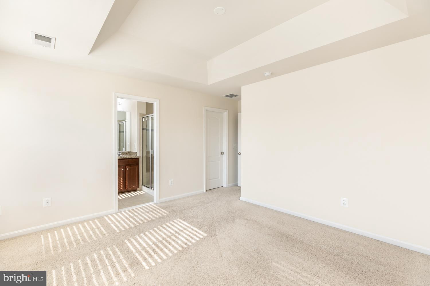 43389 Rickenbacker Square Ashburn, VA 20147 - Photo 23 of 36 Master Bedroom