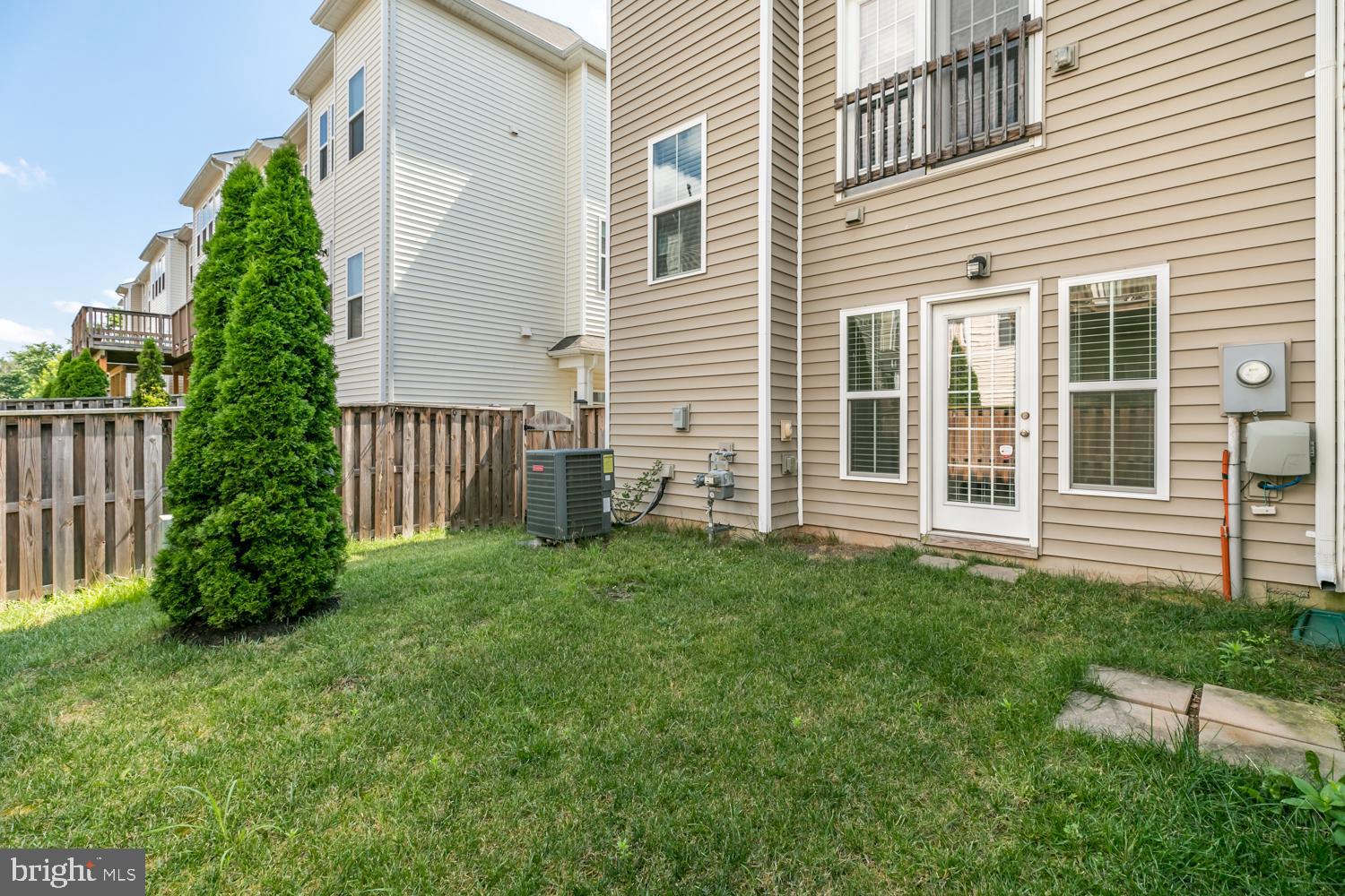 43389 Rickenbacker Square Ashburn, VA 20147 - Photo 35 of 36 Gallery Image 35