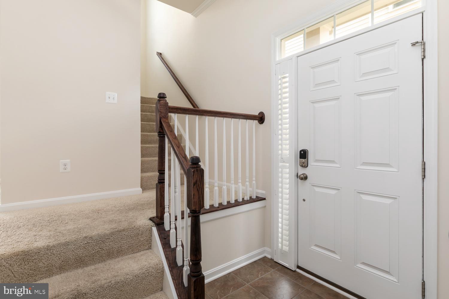 43389 Rickenbacker Square Ashburn, VA 20147 - Photo 5 of 36 Lower Level Entry