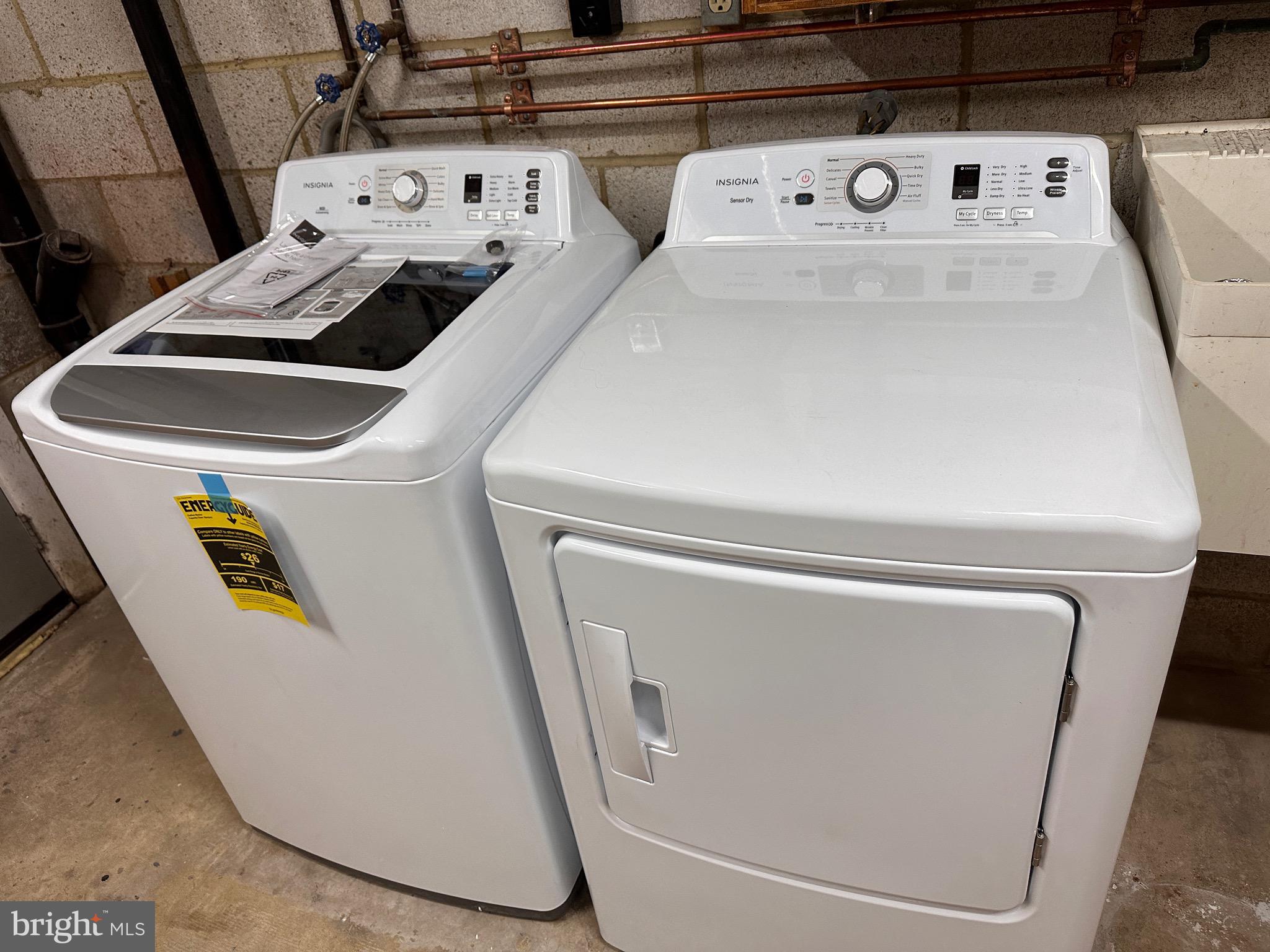 8543 Summit Road Pasadena, MD 21122 - Photo 35 of 37 New washer and dryer