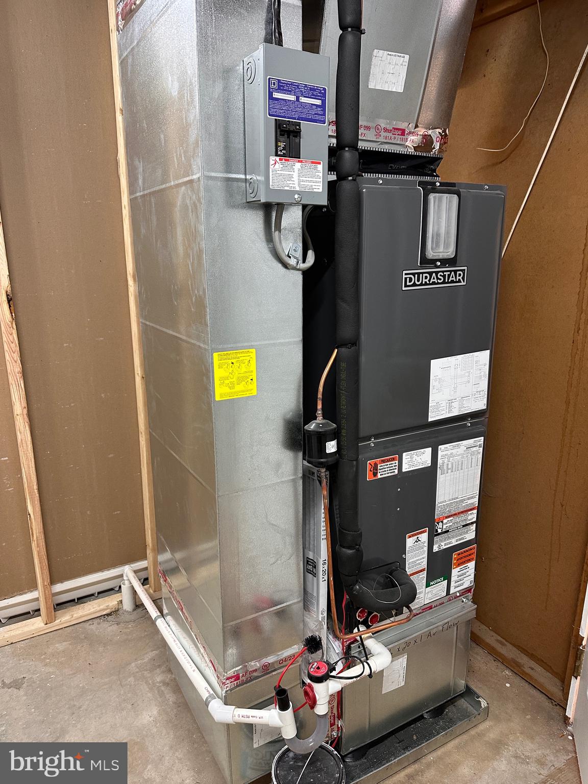 8543 Summit Road Pasadena, MD 21122 - Photo 36 of 37 HVAC unit (Installed 2024) NEW