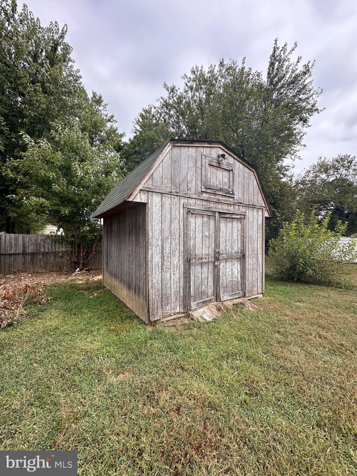 8543 Summit Road Pasadena, MD 21122 - Photo 7 of 37 Shed