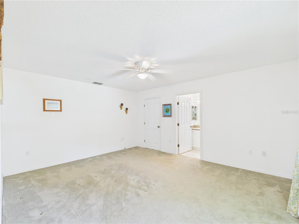 11236 North Rain Point Inglis, FL 34449 - Photo 15 of 67