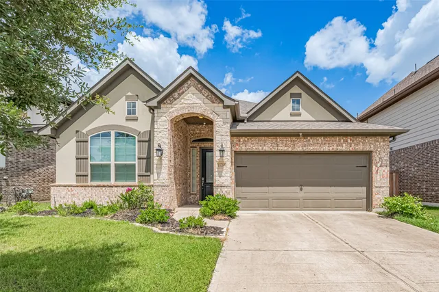 $2,500 | 13730 Brahman Valley Court, Cypress, TX 77429