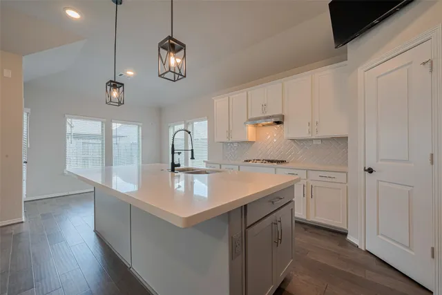 $2,500 | 13730 Brahman Valley Court, Cypress, TX 77429