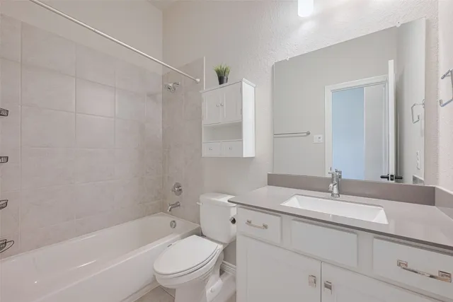 $2,500 | 13730 Brahman Valley Court, Cypress, TX 77429