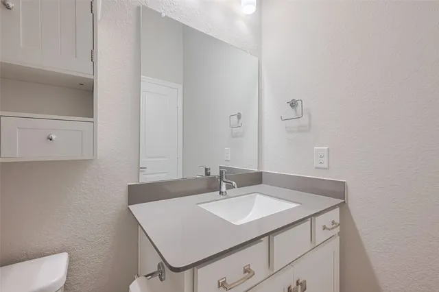 $2,500 | 13730 Brahman Valley Court, Cypress, TX 77429