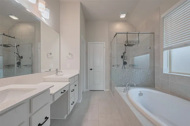 $2,500 | 13730 Brahman Valley Court, Cypress, TX 77429