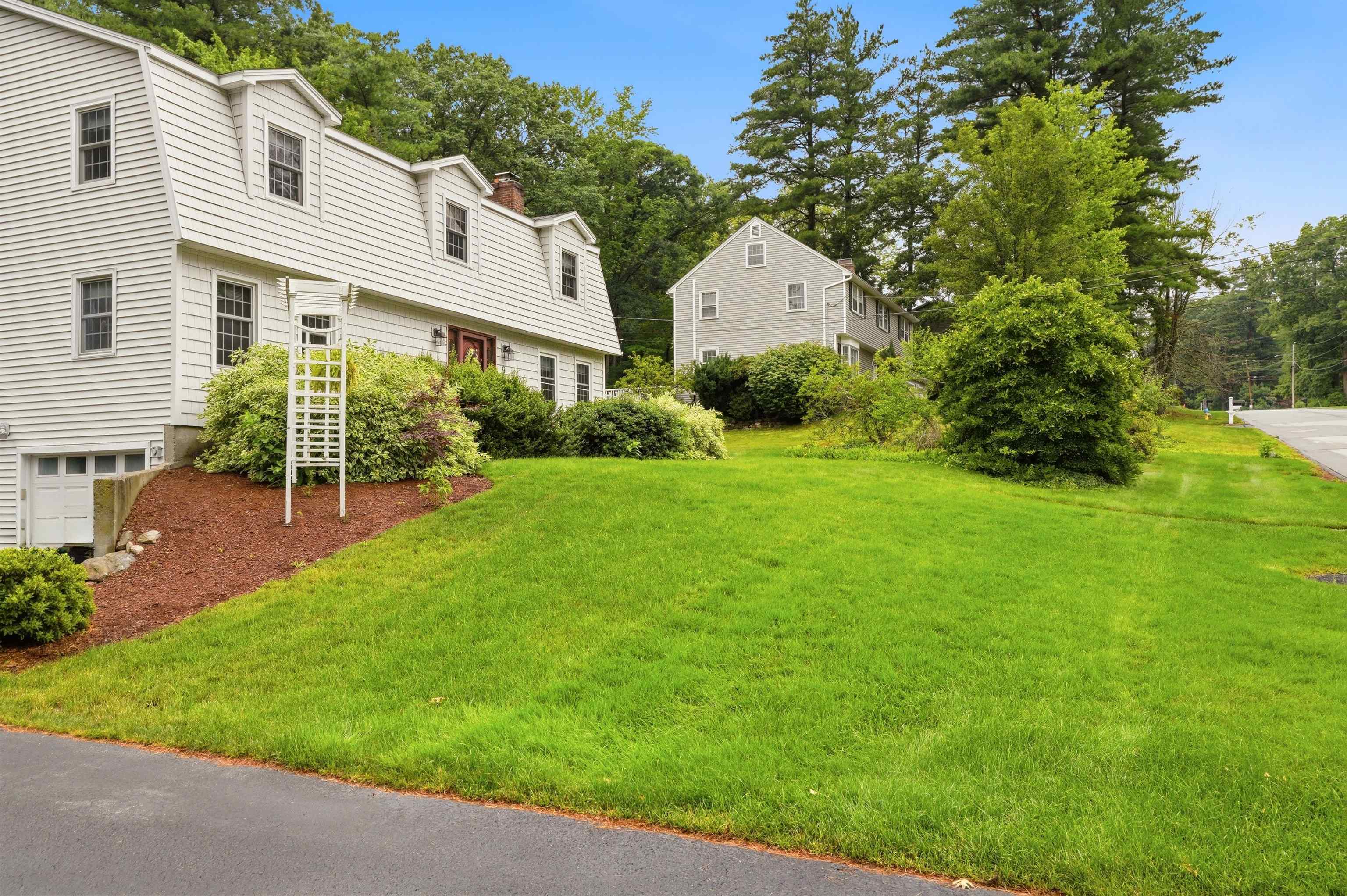 9 Whitman Road Nashua, NH 03062 - Photo 35 of 39