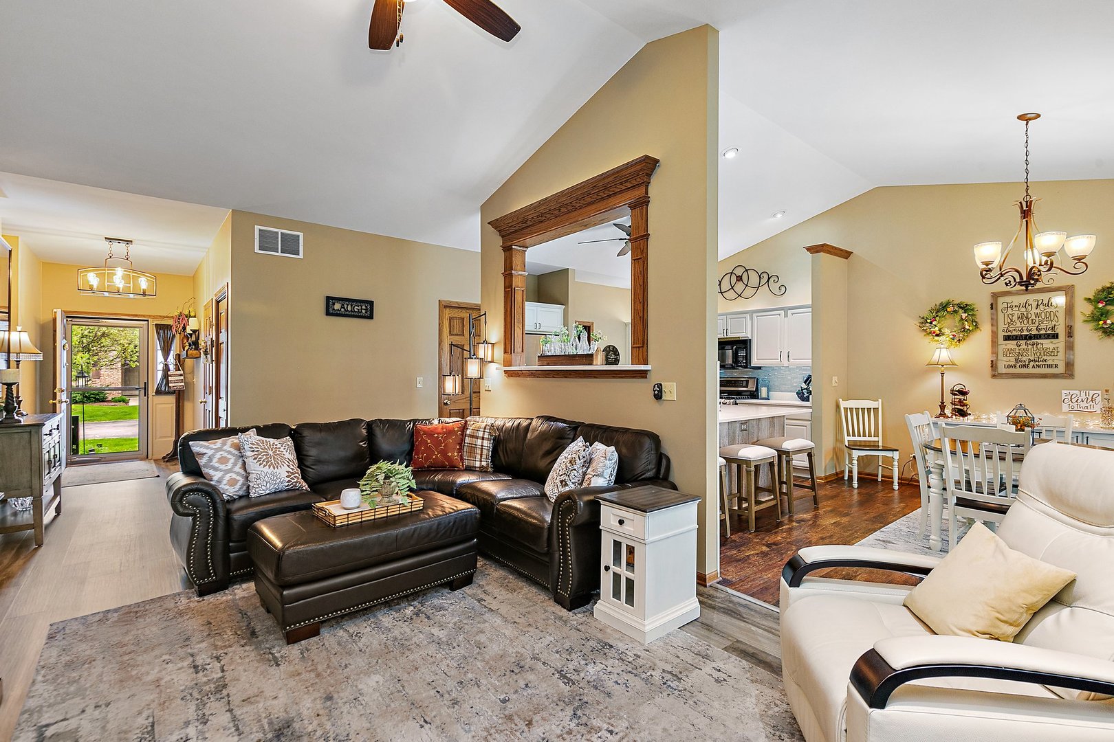 1440 Ridge Drive Sycamore, IL 60178 - Photo 5 of 38 Gallery Image 5