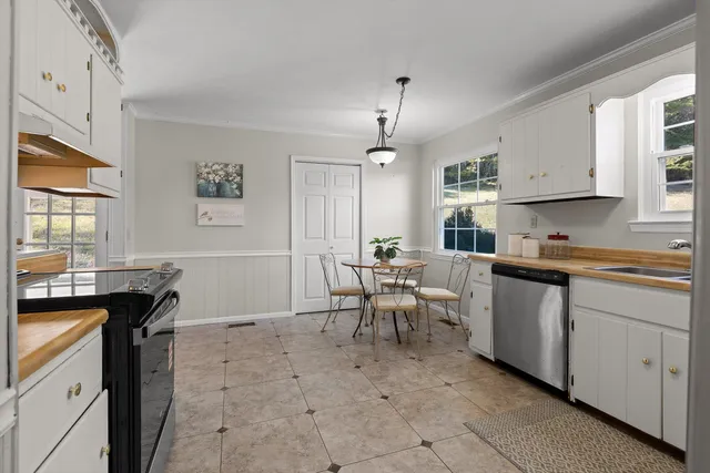 $294,900 | 701 Bicentennial Trail, Rock Spring, GA 30739