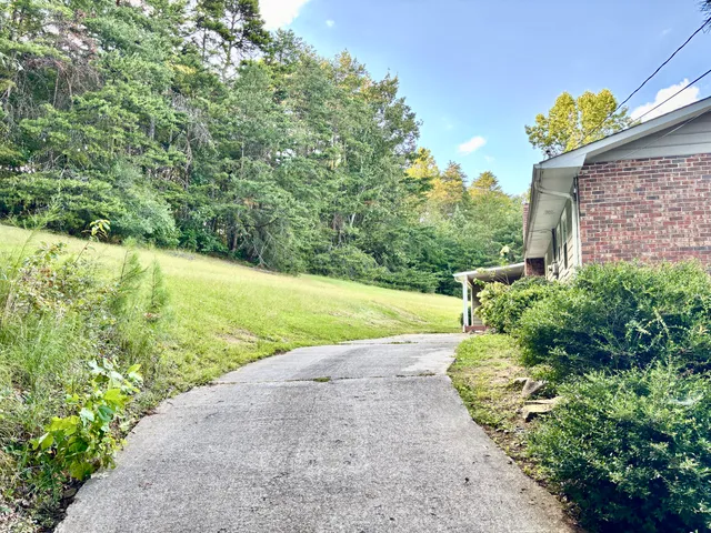 $294,900 | 701 Bicentennial Trail, Rock Spring, GA 30739