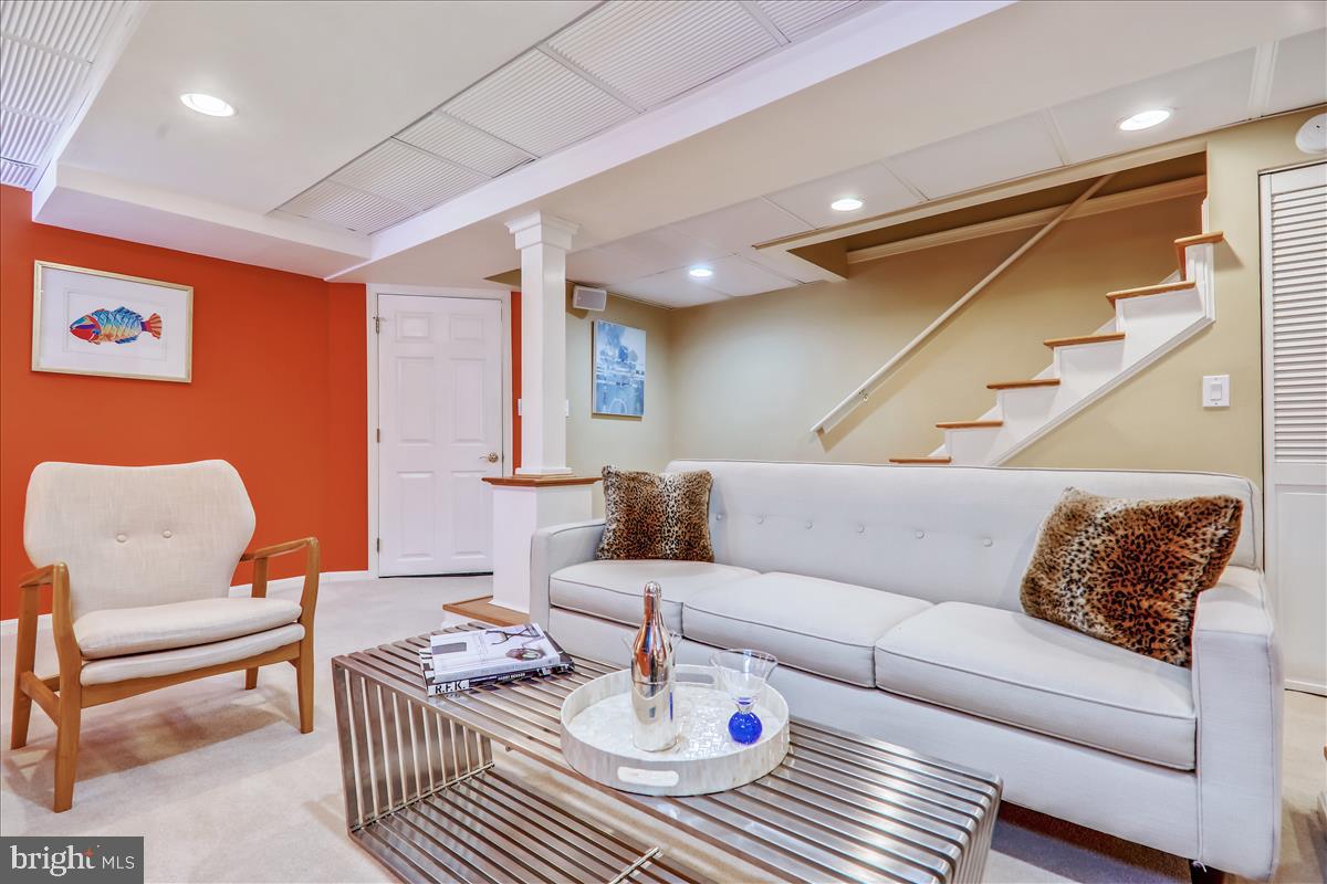 4338 River Road Northwest Washington, DC 20016 - Photo 39 of 58 Beautifully updated