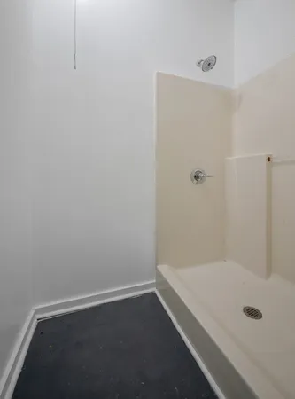 $1,650 | 105 College Street, Burns, TN 37029