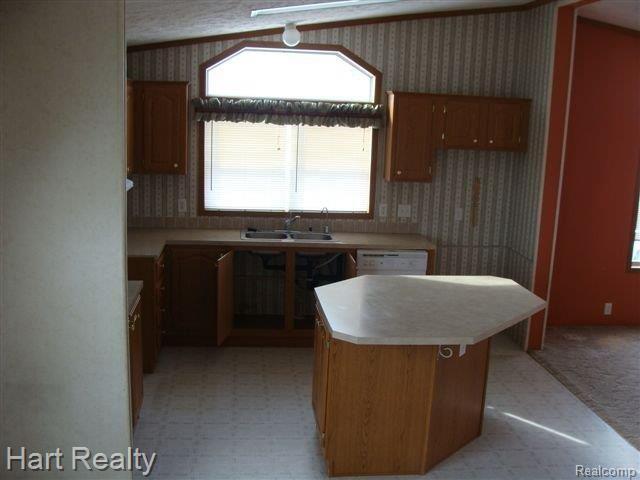 5800 Cade Road Imlay City, MI 48444 - Photo 3 of 23 DSC00808
