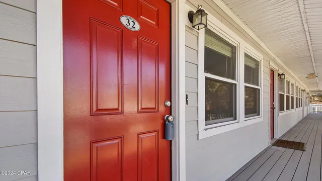 a view of an entryway