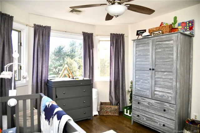 $400,000 | 3 Lakeview Drive, Unit 3, Branford, CT 06405