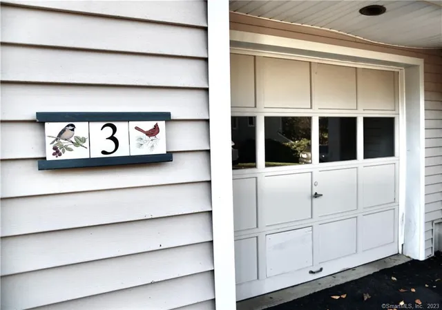 $400,000 | 3 Lakeview Drive, Unit 3, Branford, CT 06405