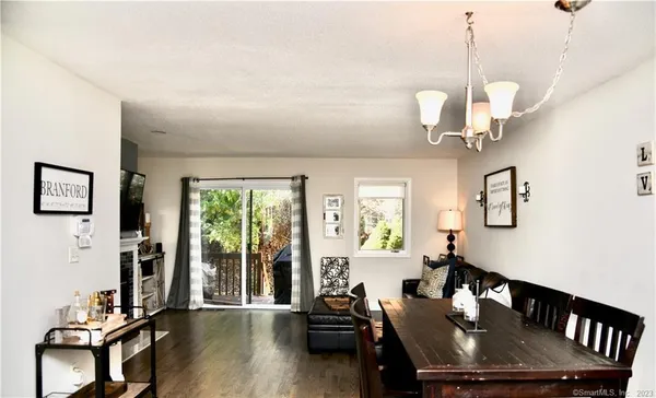 $400,000 | 3 Lakeview Drive, Unit 3, Branford, CT 06405