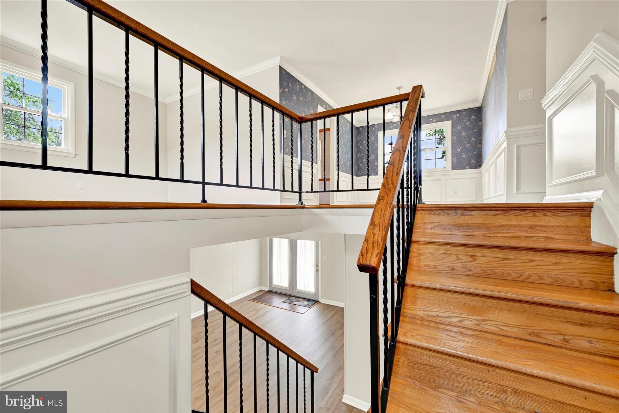 4700 Ebenezer Road Nottingham, MD 21236 - Photo 21 of 39 Foyer