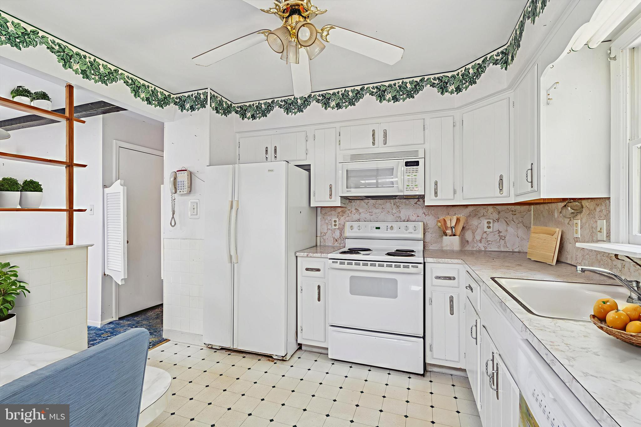 541 Church Road Norristown, PA 19403 - Photo 4 of 20 Digitally Staged Photo