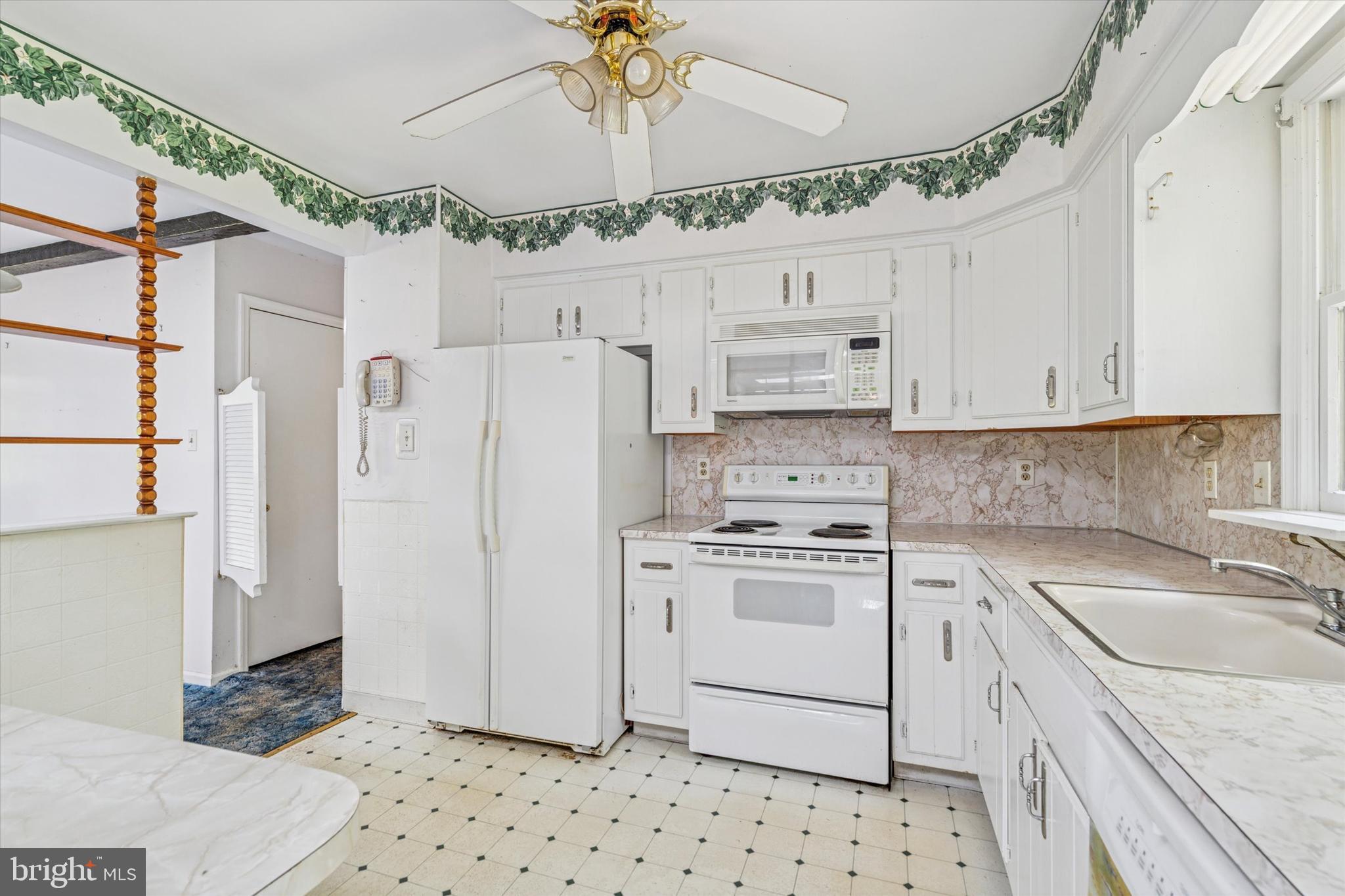 541 Church Road Norristown, PA 19403 - Photo 6 of 20 Digitally Staged Photo