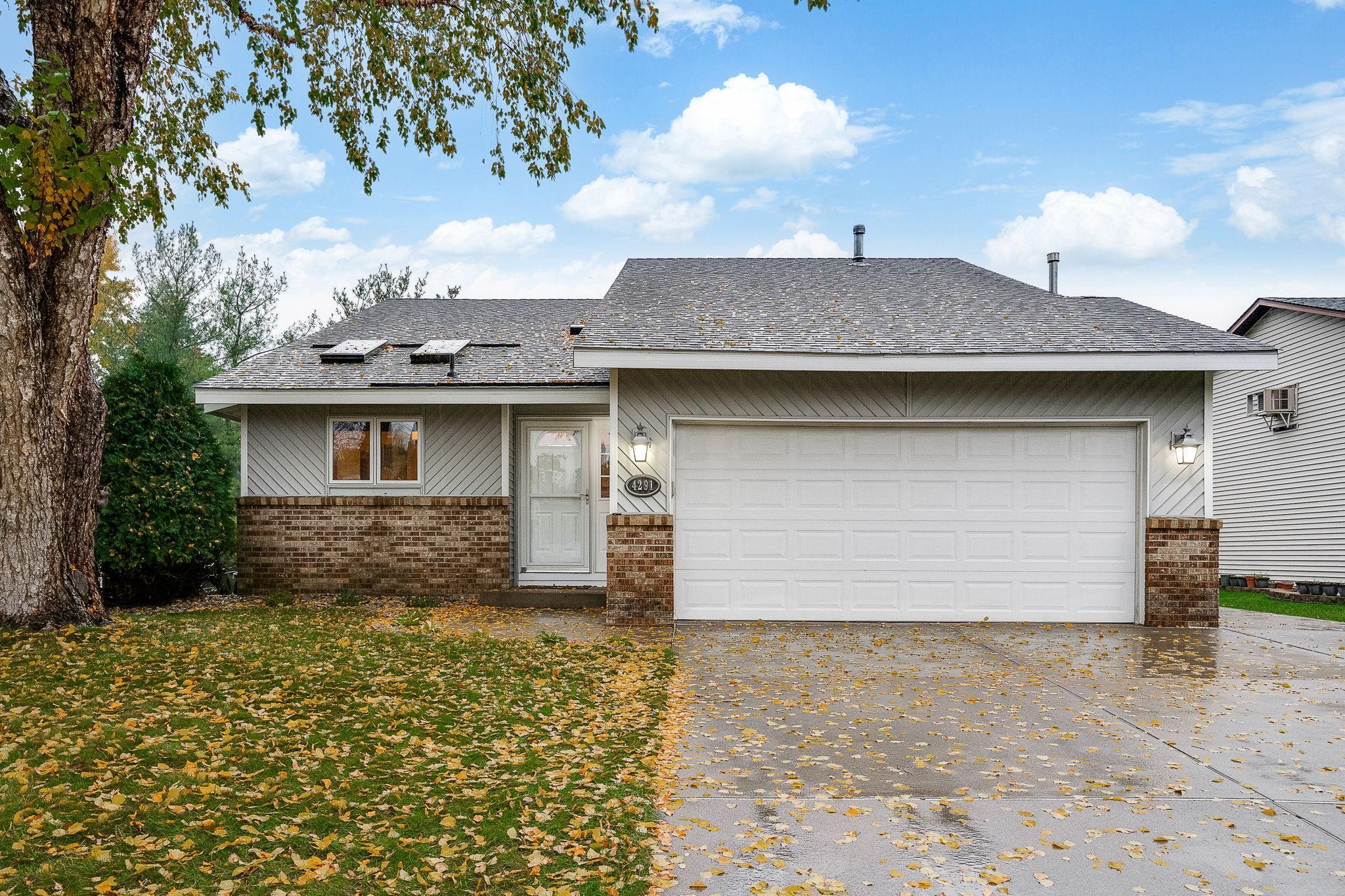 4291 Sunrise Road Eagan, MN 55122 - Photo 2 of 28 Gallery Image 2