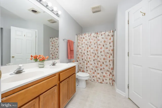 $274,900 | 11427 Manklin Creek Road, Unit 2, Ocean Pines, MD 21811