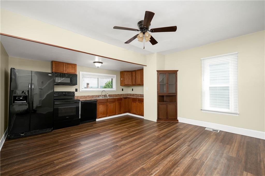 109 Hickory Street Butler, PA 16001 - Photo 10 of 29