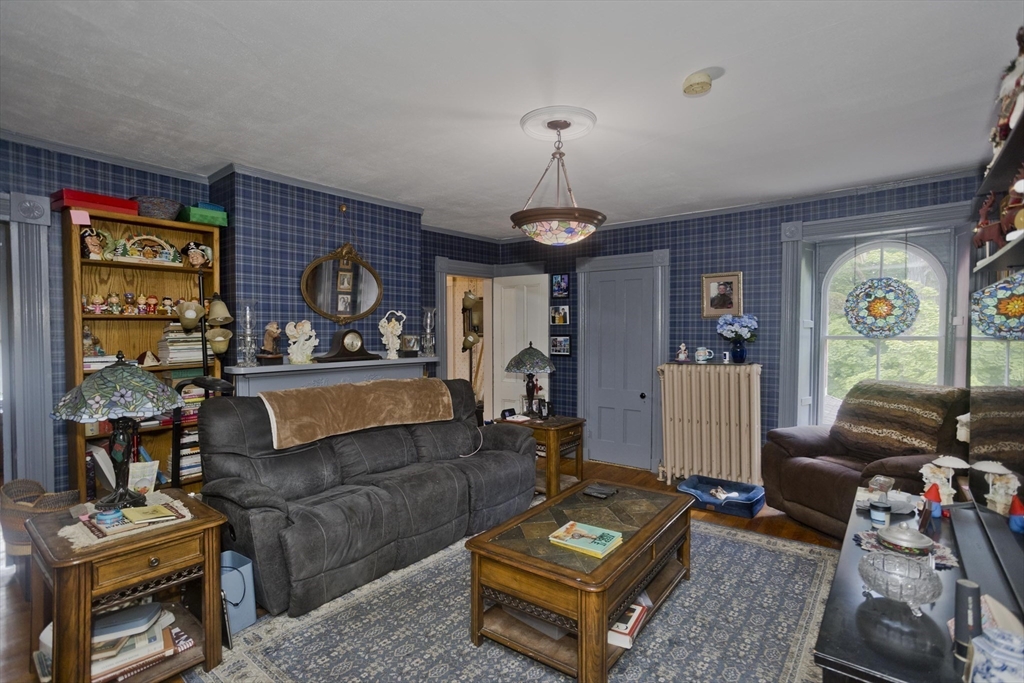 2 Crescent Hill Springfield, MA 01105 - Photo 26 of 42