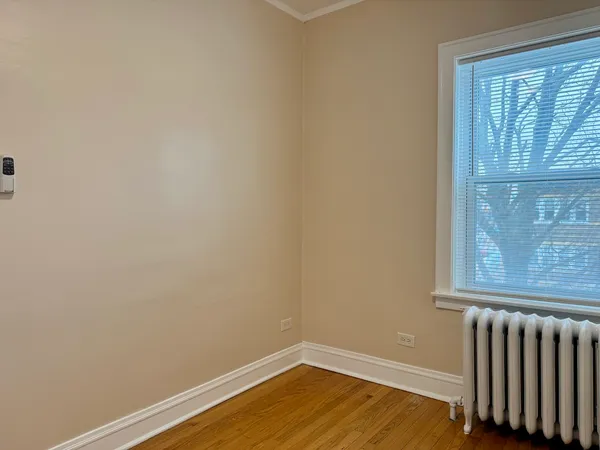 $2,200 | 2125 Wesley Avenue, Unit 2, Berwyn, IL 60402
