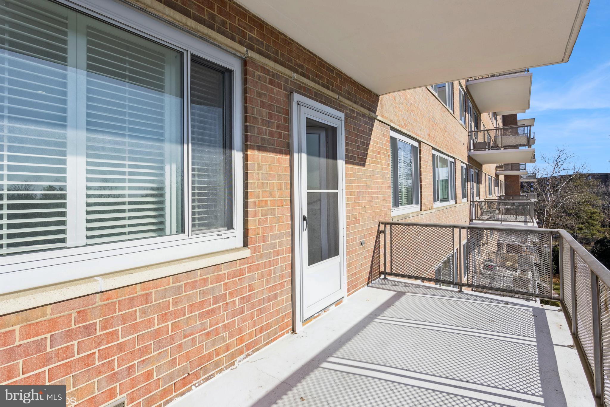 11 Slade Avenue, Unit 607 Baltimore, MD 21208 - Photo 38 of 40