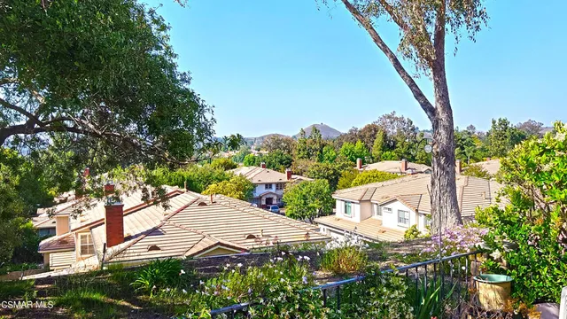 $695,000 | 722 Blue Oak Avenue, Newbury Park, CA 91320