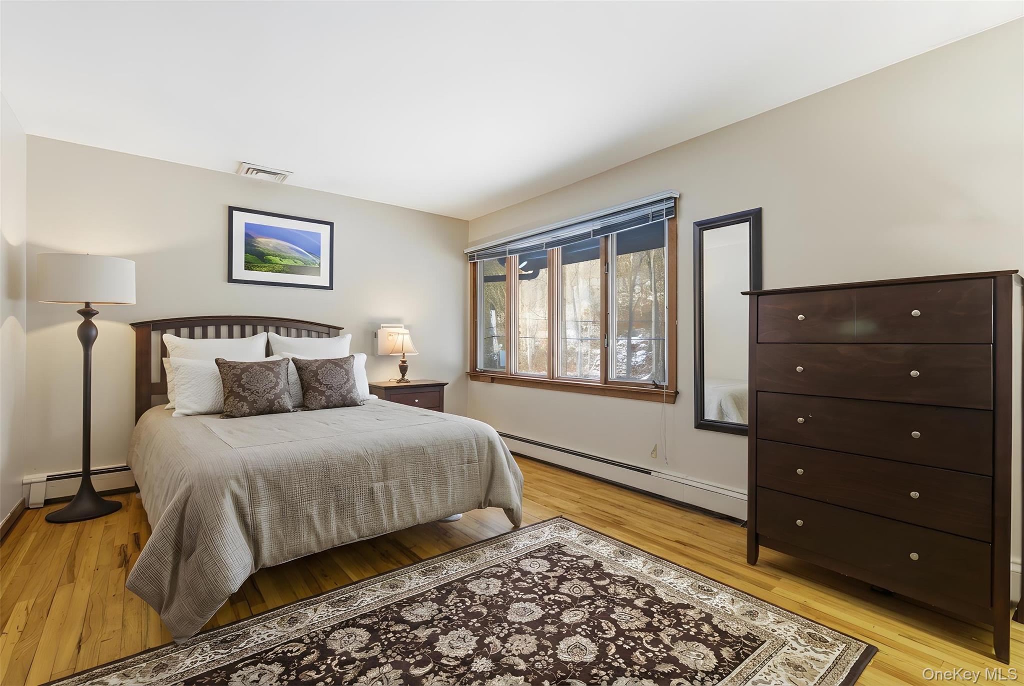 111 Philipse Brook Road Garrison, NY 10524 - Photo 12 of 21 Generous sized bedroom