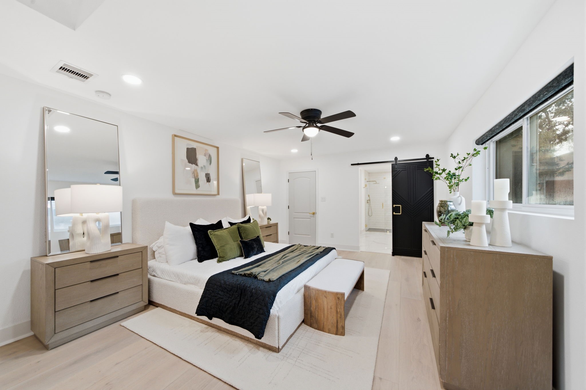 10714 Cranbrook Road Houston, TX 77042 - Photo 21 of 42 Gallery Image 21