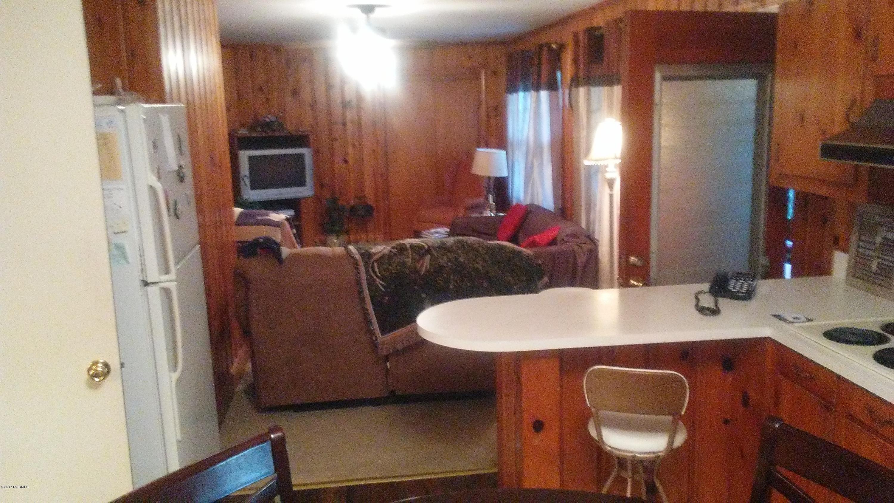 1604 Carey Road Kinston, NC 28501 - Photo 17 of 24 20171024_180622_Burst01