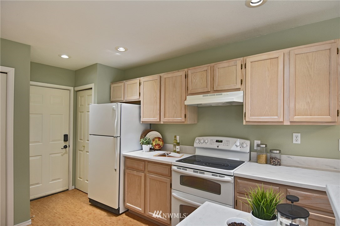 23131 15th Avenue Southeast Bothell, WA 98021 - Photo 9 of 23