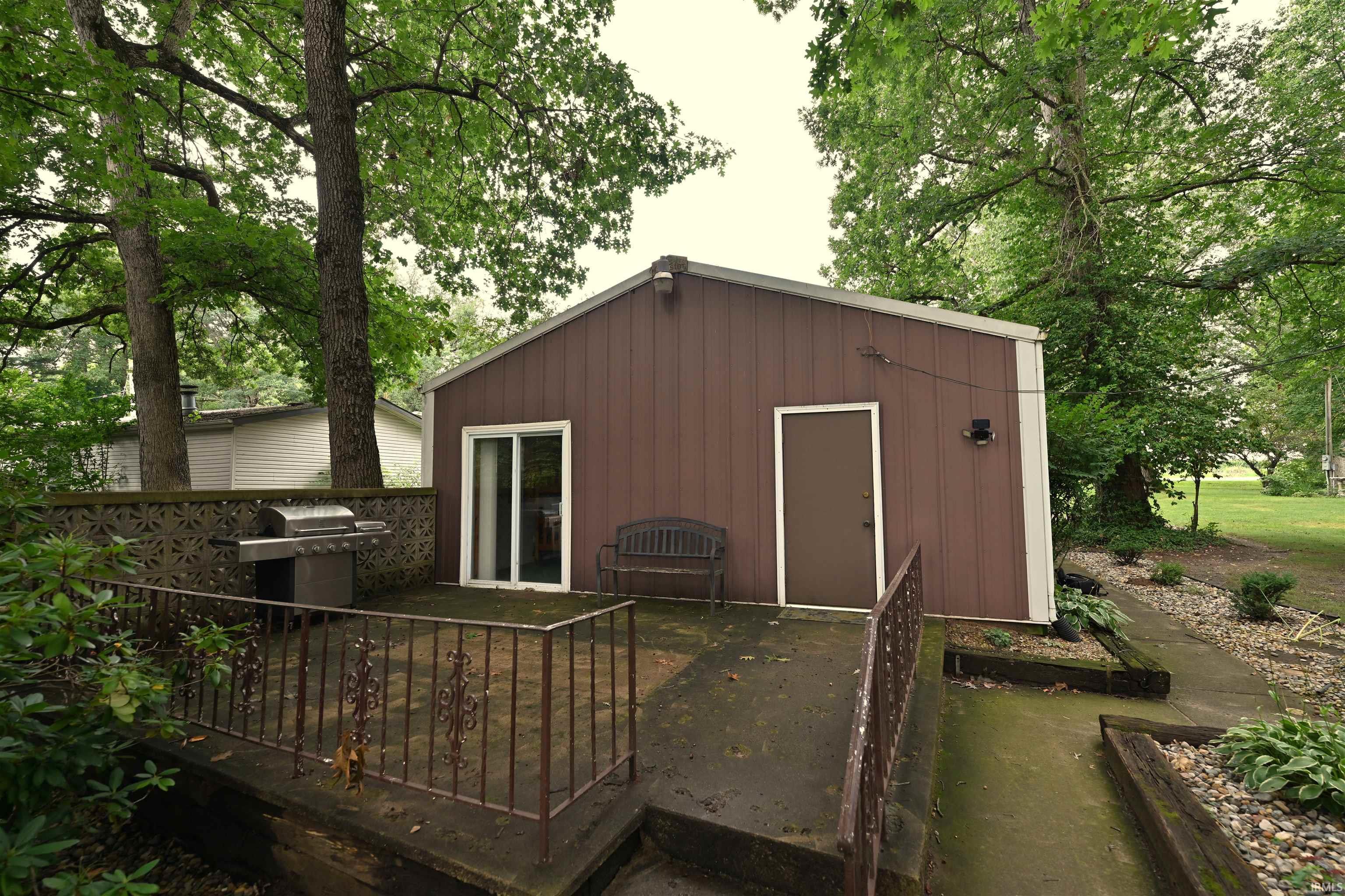 7988 West Olson Road Rochester, IN 46975 - Photo 3 of 30