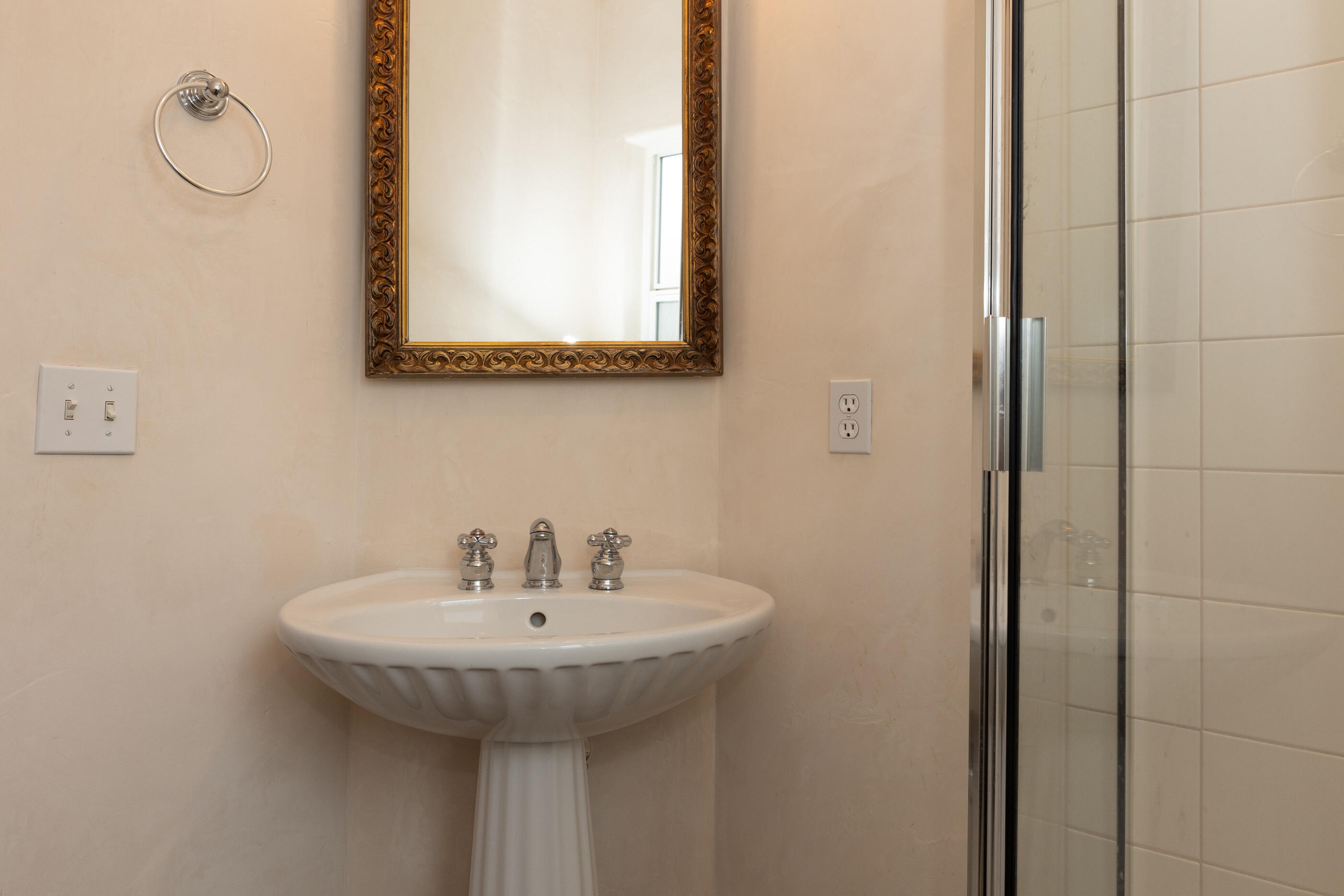 215 River Ridge Lane, Unit B Ketchum, ID 83340 - Photo 21 of 30 Bathroom/Powder