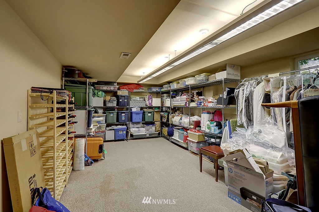 627 Main Street, Unit A Edmonds, WA 98020 - Photo 22 of 23 Gallery Image 22