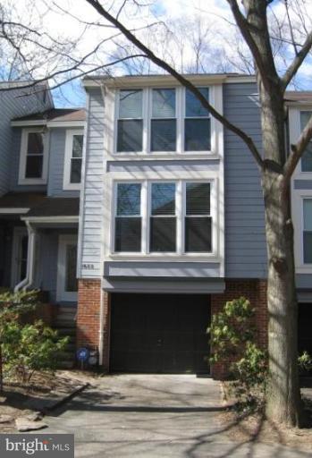 1602 Apricot Court Reston, VA 20190 - Photo 1 of 10 Exterior (Main)