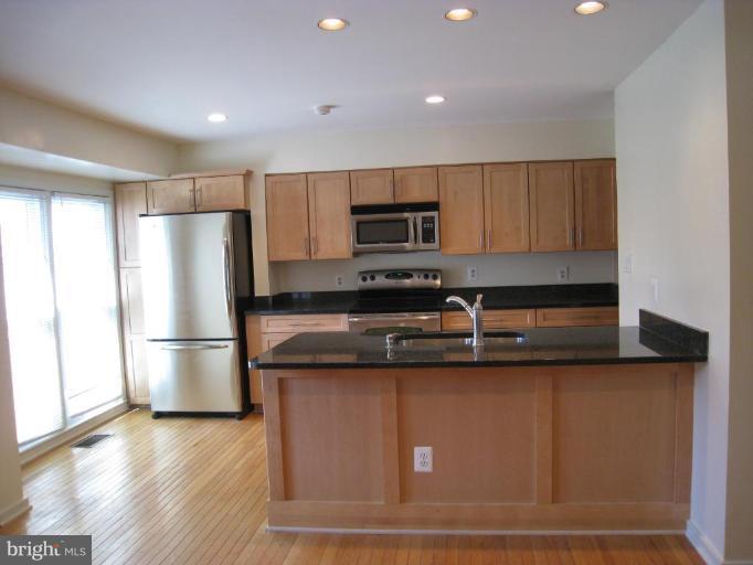 1602 Apricot Court Reston, VA 20190 - Photo 5 of 10 Remodeled Kitchen