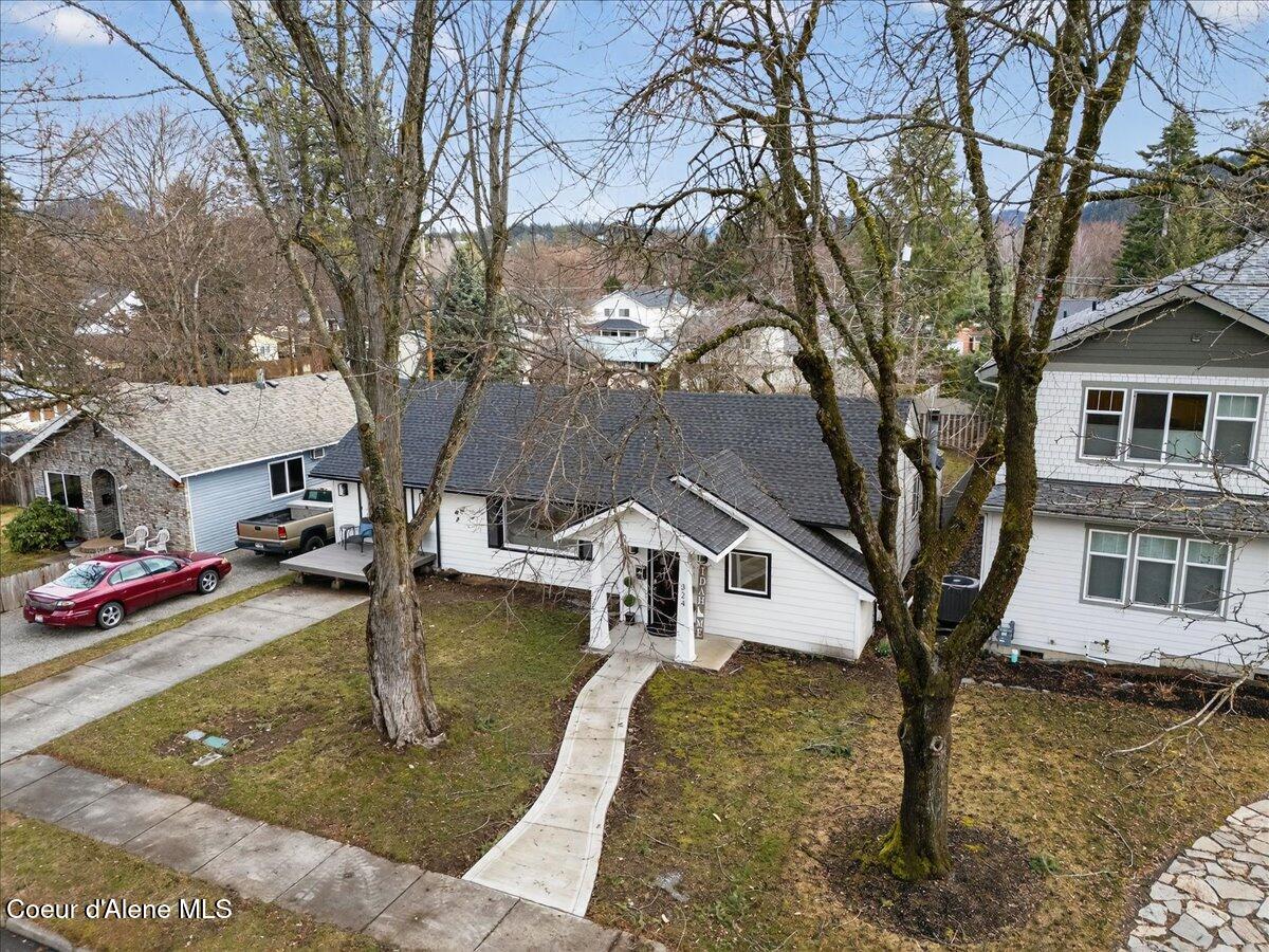 324 South 16th Street Coeur D'Alene, ID 83814 - Photo 3 of 58 03-324 S 16th St_RedHogMedia