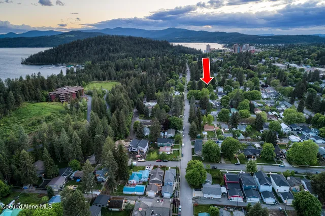 $990,000 | 324 South 16th Street, Coeur D'Alene, ID 83814