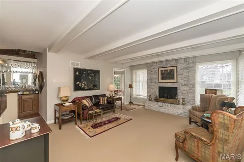 $875,000 | 12108 Westwick Place, St. Louis, MO 63127