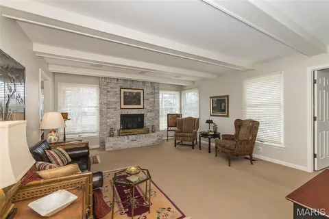 $875,000 | 12108 Westwick Place, St. Louis, MO 63127