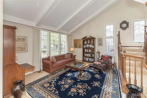 $875,000 | 12108 Westwick Place, St. Louis, MO 63127