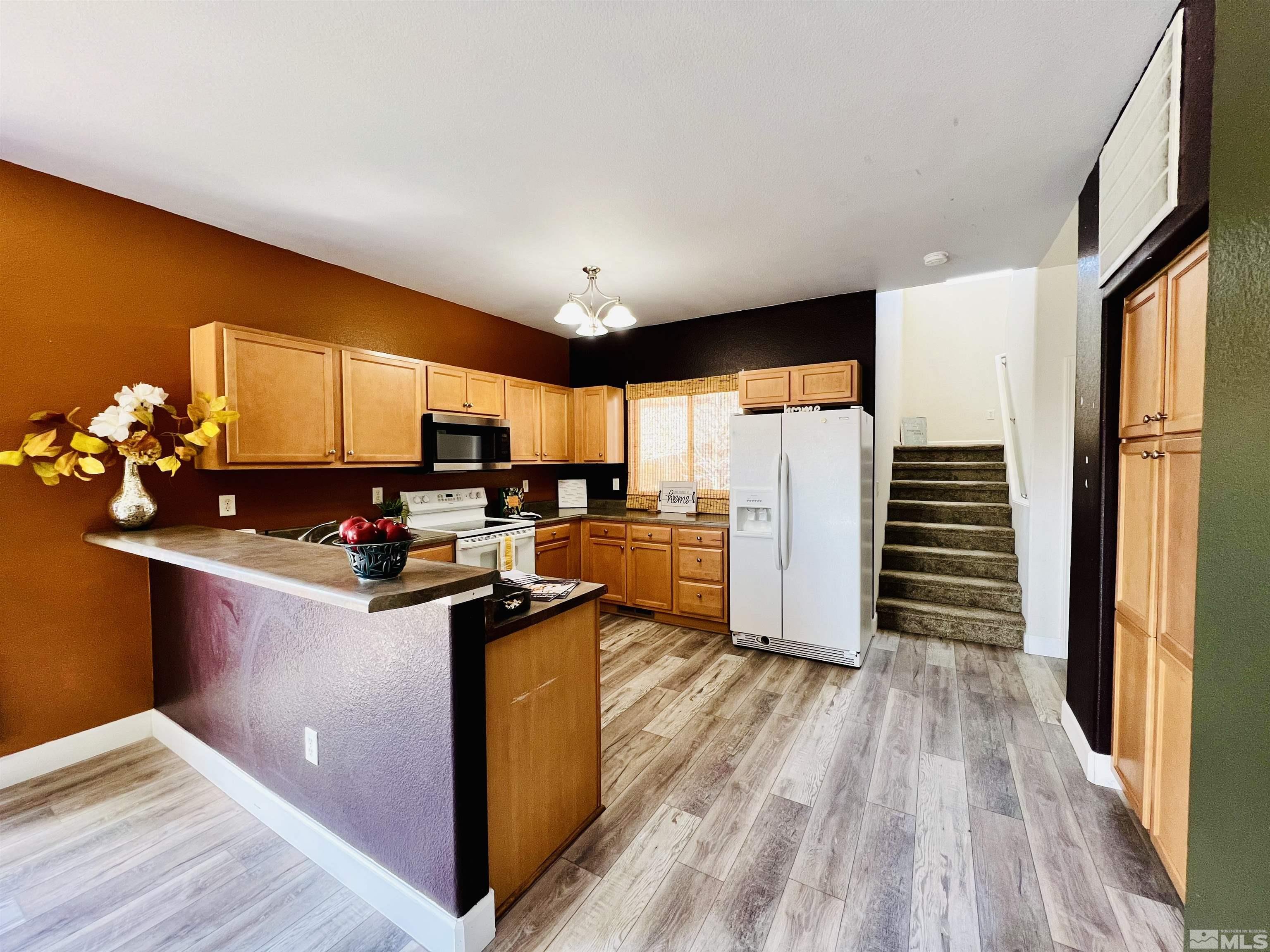 391 Orrcrest Drive Reno, NV 89506 - Photo 10 of 40 Photo 10