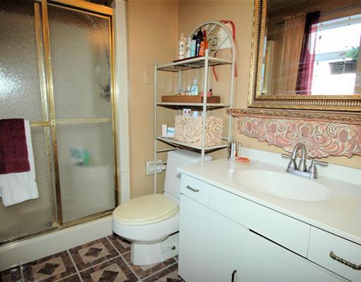 9535 Harding Road Pittsburgh, PA 15237 - Photo 14 of 18 Full Bath. Spacious master bath with oversized shower.